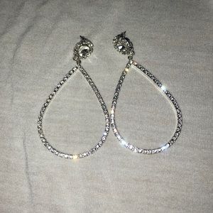 Elegant Crystal Dangling Earrings